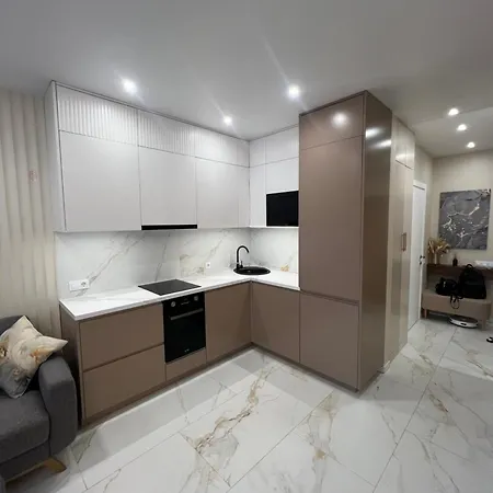 Platinum Lux Трускавець
